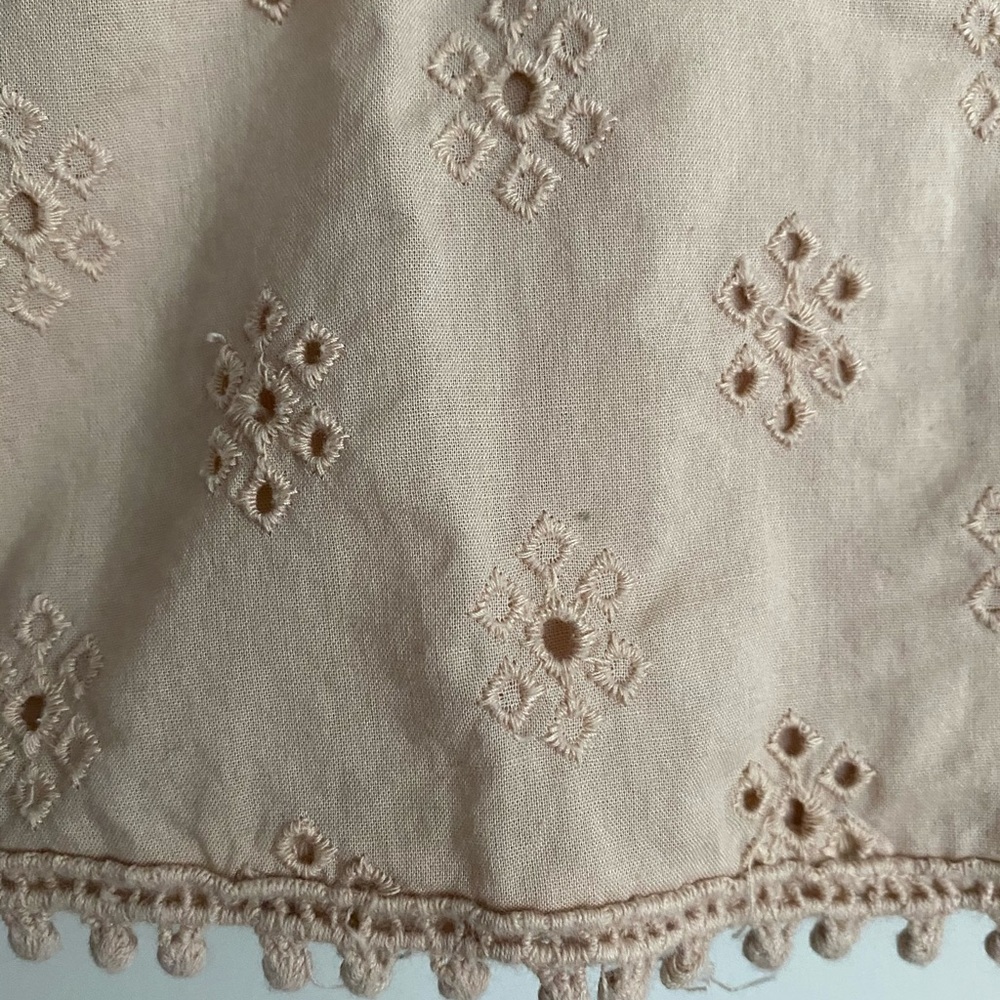 Light Pink Tanktop - Picture 2 of 3